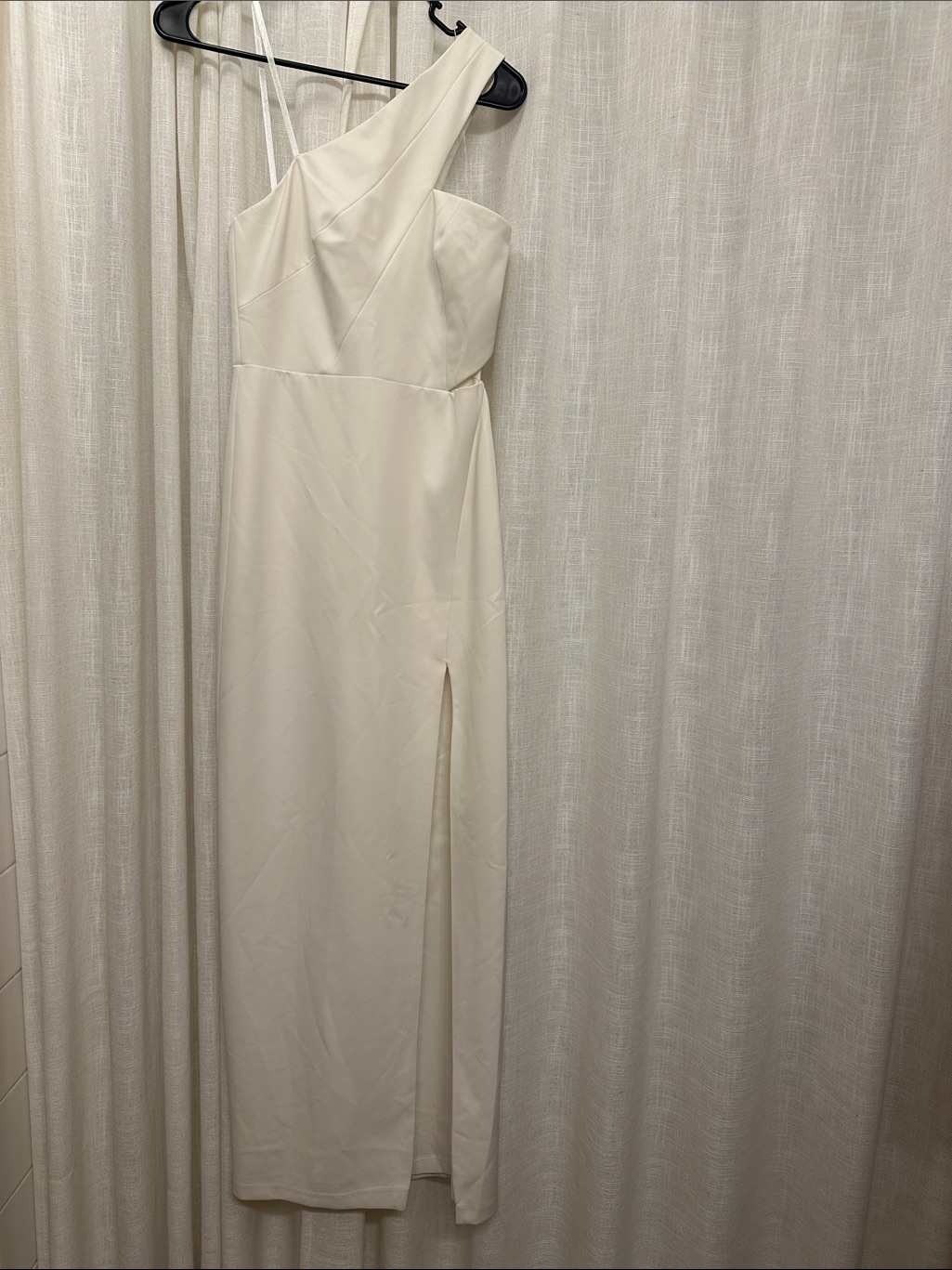 Aiden Maddox White One Shoulder Dress